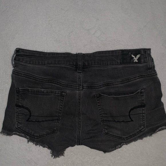 AE Shorts - Picture 4 of 4